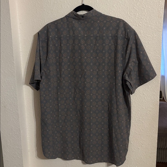 Jetty short sleeve button down - Picture 4 of 4